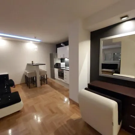 Nv Lux